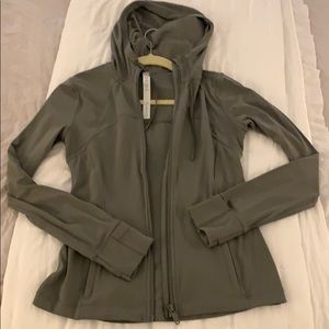 Lululemon zip up in olive green